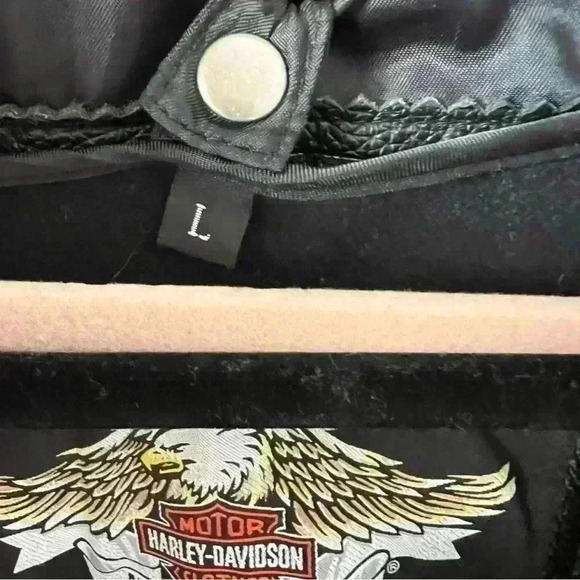 Harley Davidson Leather Jacket - Picture 10 of 13